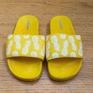 Old Navy Kids Yellow Pineapple Sandals